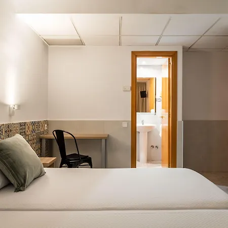 호스탈 발러 게스트하우스