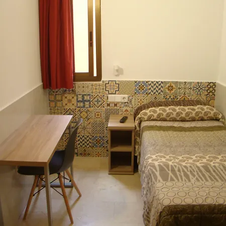 ゲストハウス オスタル バレル バルセロナ