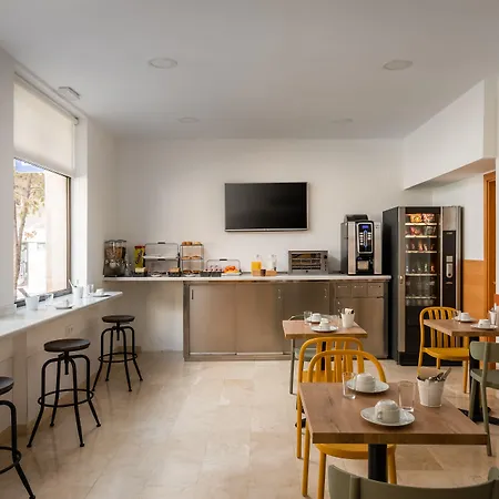 オスタル バレル 2* バルセロナ