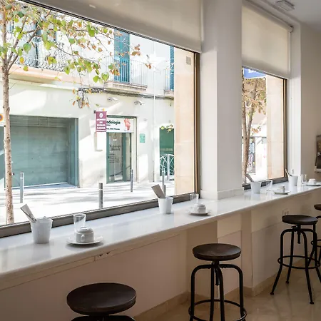 オスタル バレル ゲストハウス バルセロナ