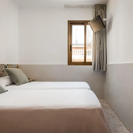 ゲストハウス オスタル バレル バルセロナ